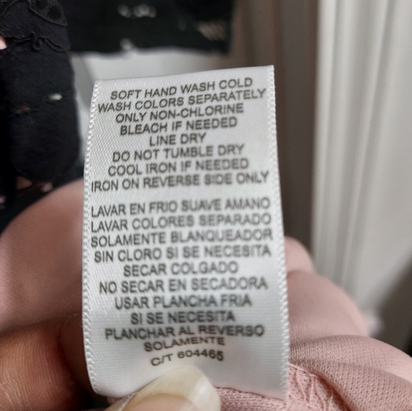 NWOT Danny and Nicole womens lace dress with lining - Picture 6 of 9